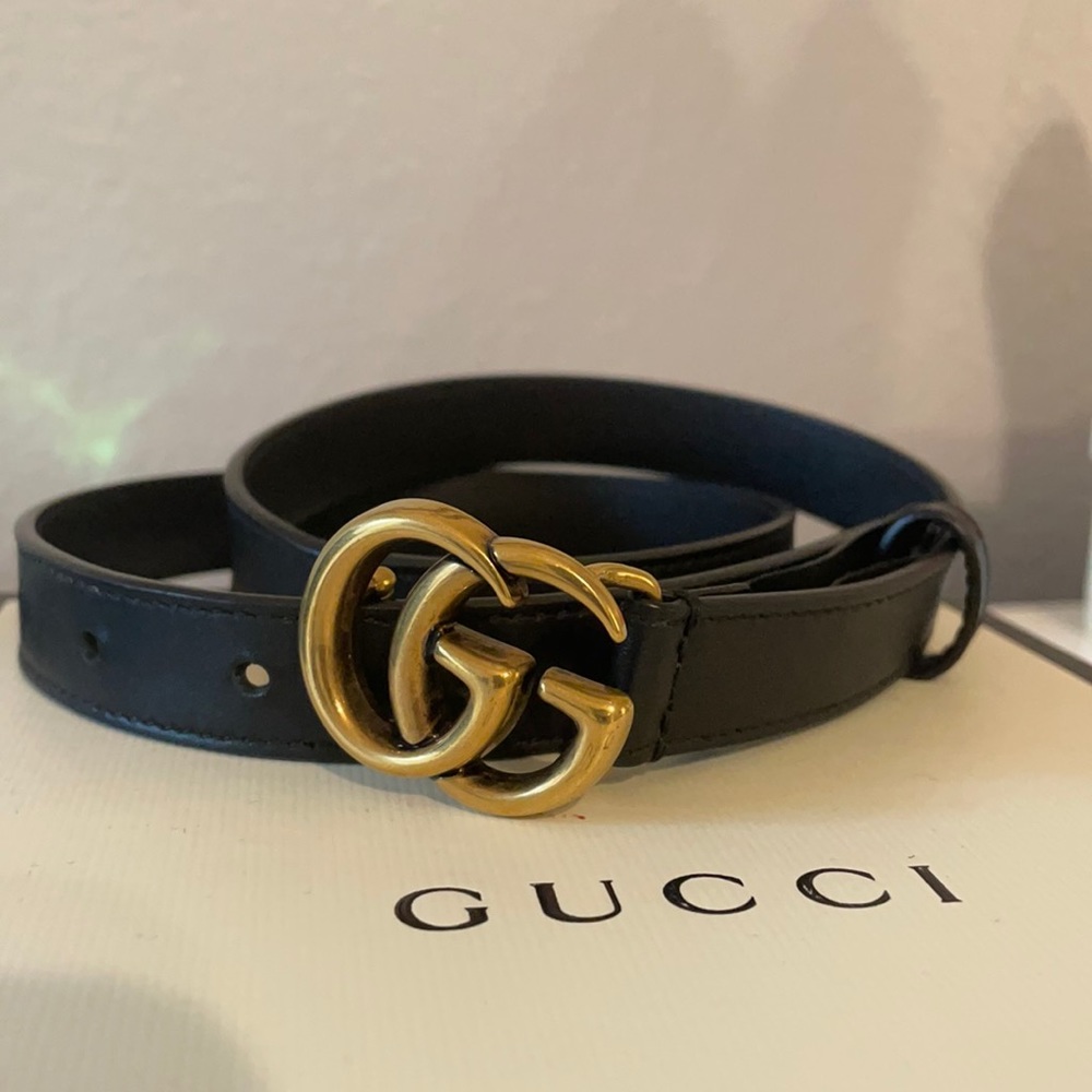Gucci belt double g buckle leather black thin Authentic SIZE 70